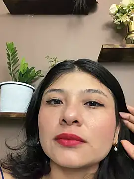 Snapshot of Guadalupe_Lopez chatting on May 25, 11:05 am Guadalupe Lopez online show from May 25, 11:05 am