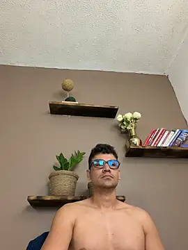 Snapshot of Guadalupe_Lopez chatting on June 30, 11:00 am Guadalupe Lopez online show from June 30, 11:00 am