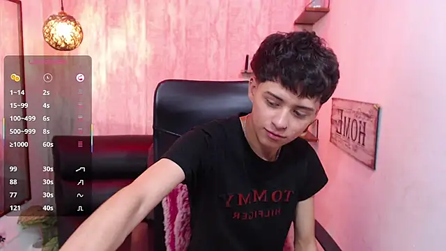 Snapshot of Sam_Daves chatting on March 17, 4:11 pm Sam Daves online show from March 17, 4:11 pm