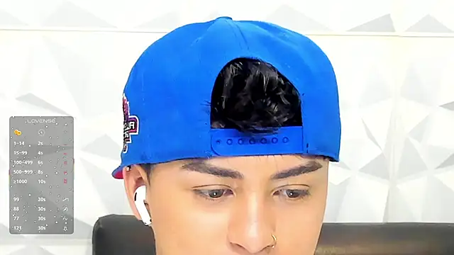 Snapshot of Sam_Daves chatting on November 12, 1:55 pm Sam Daves online show from November 12, 1:55 pm