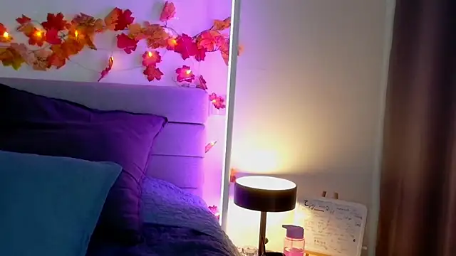 SweetDarling7 online show from November 13, 1:21 pm