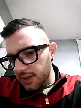 Francescodicristina44 online show from February 15, 12:29 am