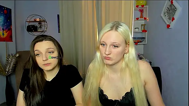 Snapshot of madam_uliis chatting on May 5, 10:45 am madam uliis online show from May 5, 10:45 am