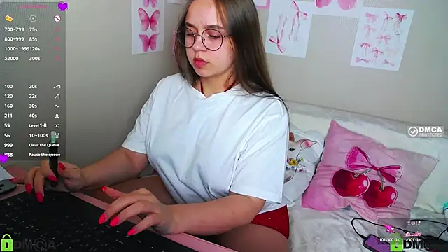 Lilysweet13 online show from September 19, 2:07 pm