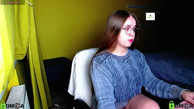 Lilysweet13 online show from November 23, 3:23 pm