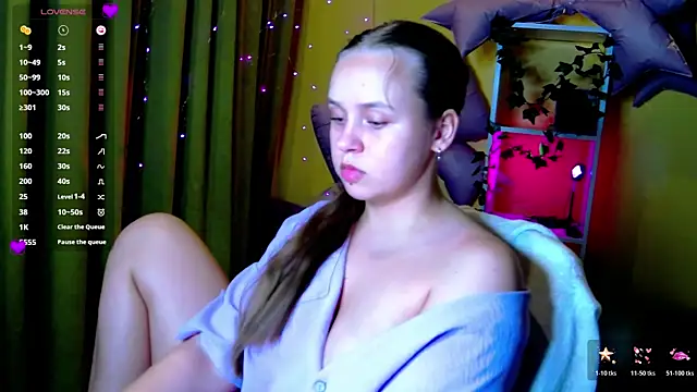 Lilysweet13 online show from July 14, 7:52 pm
