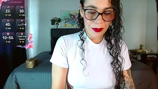 mia velvet1 online show from September 24, 2:42 pm