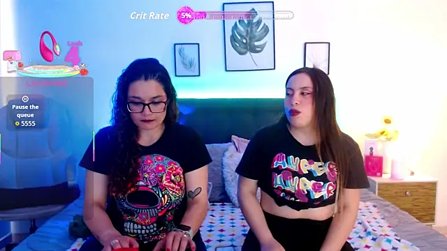 Rose Thompson1 online show from December 18, 2:12 pm