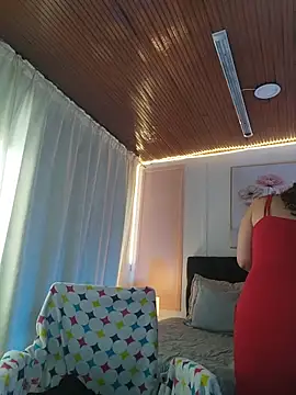 Rose Thompson1 online show from June 12, 1:54 pm