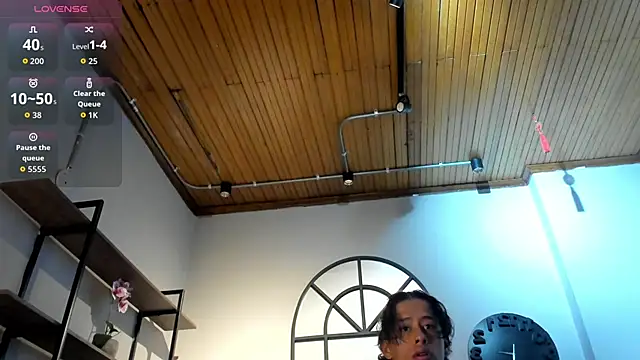 labrinthteasing online show from October 10, 3:44 pm