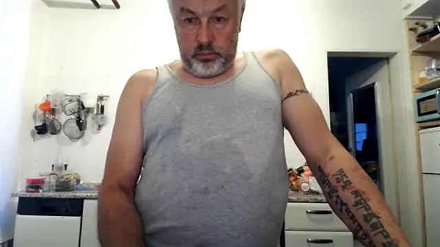 Berg Boy online show from September 16, 5:25 pm