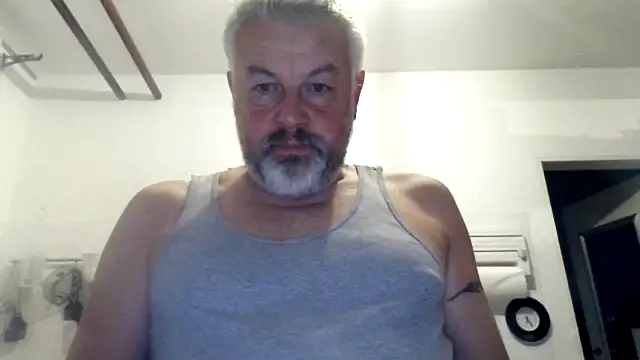 Berg Boy online show from October 22, 4:24 am