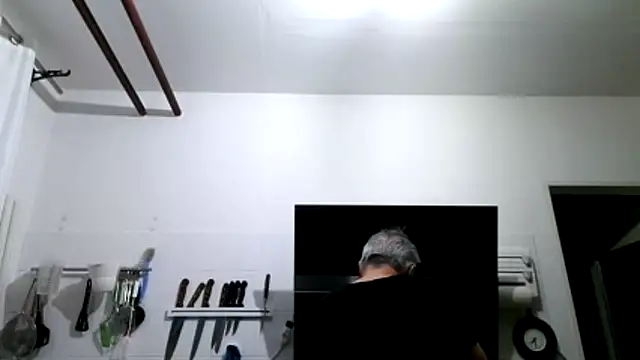 Berg Boy online show from February 9, 6:28 am