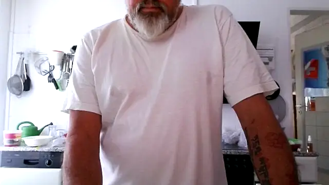 Berg Boy online show from March 17, 7:12 am