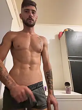 Hugo34bg online show from September 10, 4:01 am