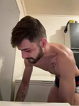 Hugo34bg online show from March 4, 12:27 am