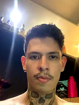 craxybaby online show from December 16, 9:31 pm