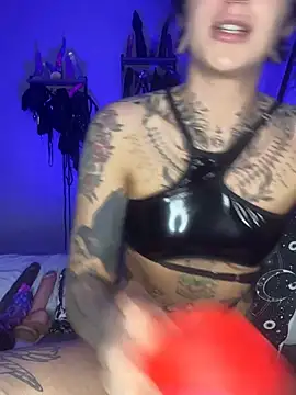 littleinkedblaise666 online show from February 9, 8:13 pm