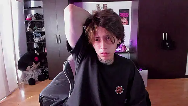 xIce Boy online show from March 9, 2:43 pm