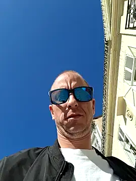 svenpfeifer online show from March 20, 8:53 am