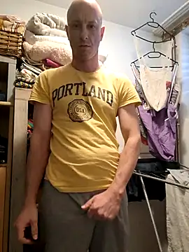 svenpfeifer online show from September 14, 1:32 pm