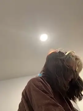 Snapshot of 2brokegirlz chatting on September 9, 9:14 pm 2brokegirlz online show from September 9, 9:14 pm