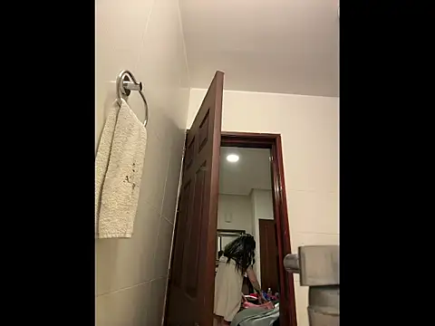 LoganPeny online show from January 7, 10:56 pm