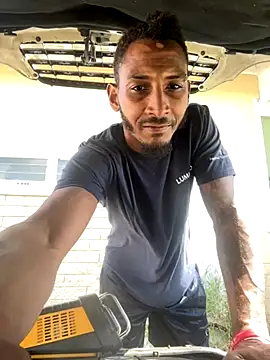 Snapshot of Foxdaguy chatting on September 20, 3:57 pm Foxdaguy online show from September 20, 3:57 pm