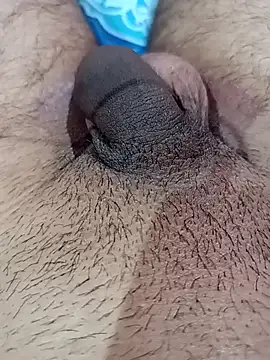 Snapshot of fitboy69 chatting on November 24, 4:40 pm fitboy69 online show from November 24, 4:40 pm