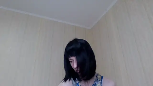 Snapshot of _Black-Panther_ chatting on November 7, 7:41 am Black-Panther online show from November 7, 7:41 am