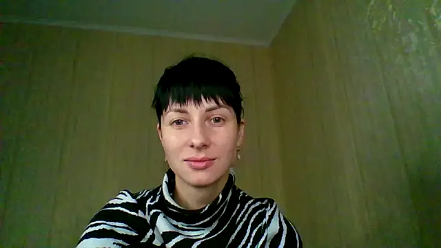 Snapshot of _Black-Panther_ chatting on November 20, 8:47 am Black-Panther online show from November 20, 8:47 am