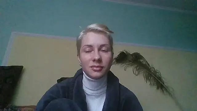 Snapshot of _Black-Panther_ chatting on June 17, 3:24 pm Black-Panther online show from June 17, 3:24 pm