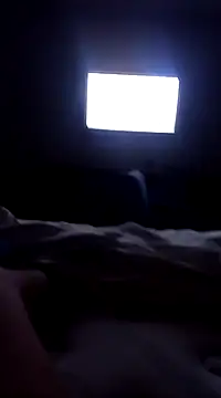 Snapshot of Riverict0r chatting on March 18, 7:19 am Riverict0r online show from March 18, 7:19 am