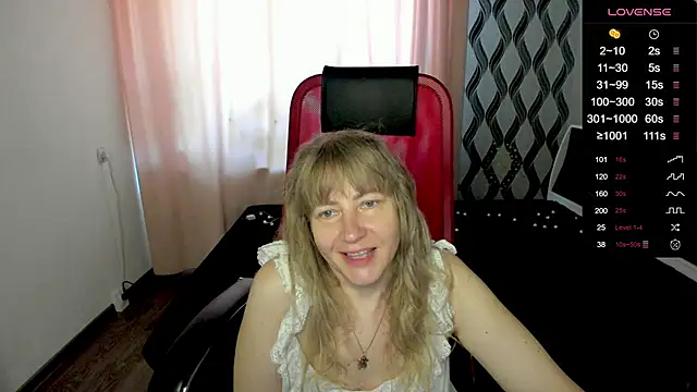 Snapshot of ganet469 chatting on June 11, 5:38 am ganet469 online show from June 11, 5:38 am