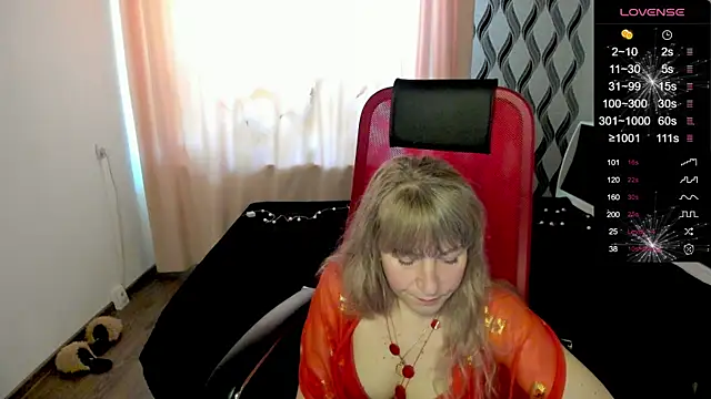 Snapshot of ganet469 chatting on June 21, 7:33 am ganet469 online show from June 21, 7:33 am