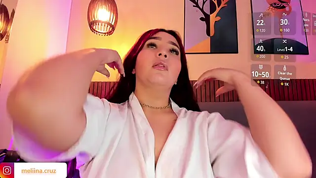 MelinaCruz online show from May 23, 2:28 am