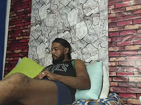 Snapshot of BladeFoxxx1 chatting on June 4, 3:45 am BladeFoxxx1 online show from June 4, 3:45 am
