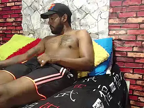 BladeFoxxx1 online show from July 5, 10:44 am