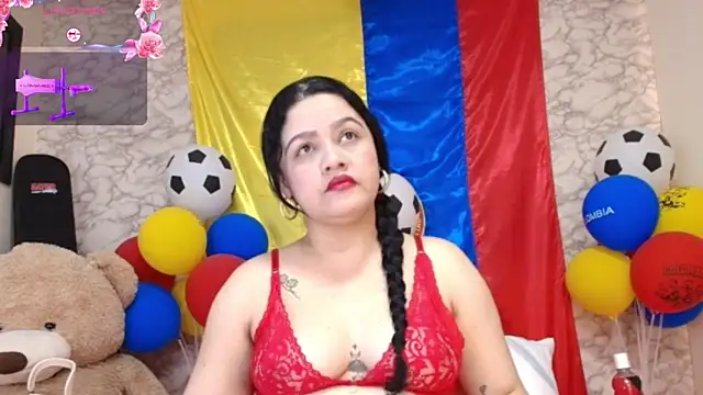nataliaesmith 24 online show from July 12, 3:47 pm