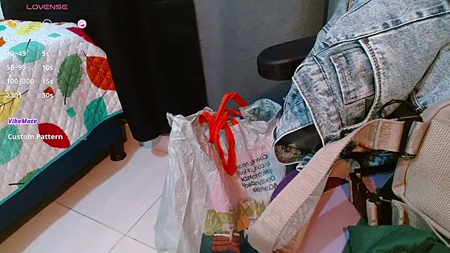 Snapshot of Allison_star1 chatting on November 20, 1:00 pm Allison star1 online show from November 20, 1:00 pm