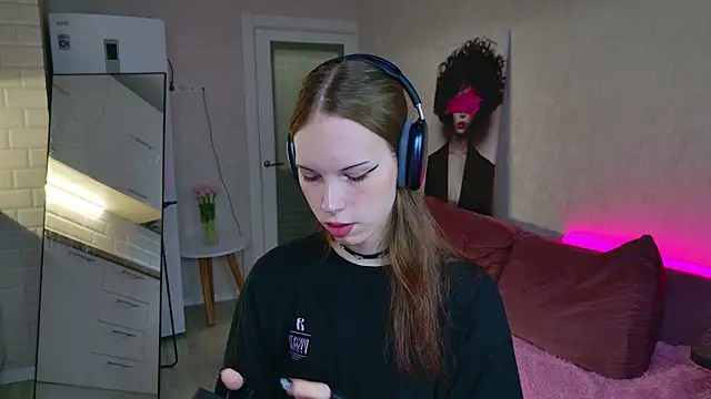 Pussy Without pussy online show from March 13, 6:25 pm