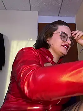 Snapshot of Mistress_Niky_ chatting on June 11, 10:19 pm Mistress Niky online show from June 11, 10:19 pm