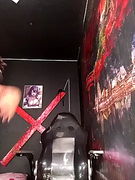 Tracy KS online show from December 17, 7:09 pm