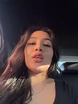 Snapshot of Isa_1207 chatting on June 19, 9:40 pm Isa 1207 online show from June 19, 9:40 pm
