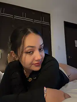 Snapshot of Isa_1207 chatting on July 30, 1:48 am Isa 1207 online show from July 30, 1:48 am