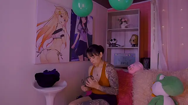 Madison Mayer online show from March 21, 12:17 pm