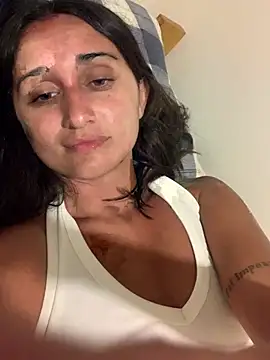 Snapshot of luci_brecman chatting on February 1, 12:09 am luci brecman online show from February 1, 12:09 am