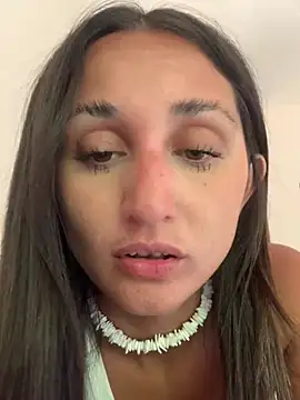 Snapshot of luci_brecman chatting on February 1, 3:10 pm luci brecman online show from February 1, 3:10 pm