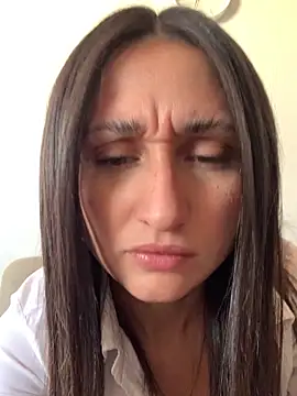 Snapshot of luci_brecman chatting on April 26, 5:32 pm luci brecman online show from April 26, 5:32 pm