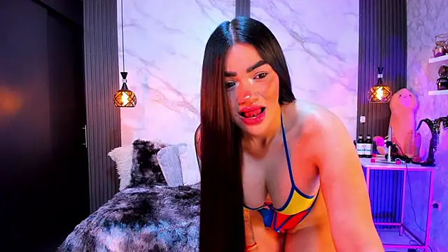 Snapshot of palomabela chatting on June 23, 5:00 pm palomabela online show from June 23, 5:00 pm